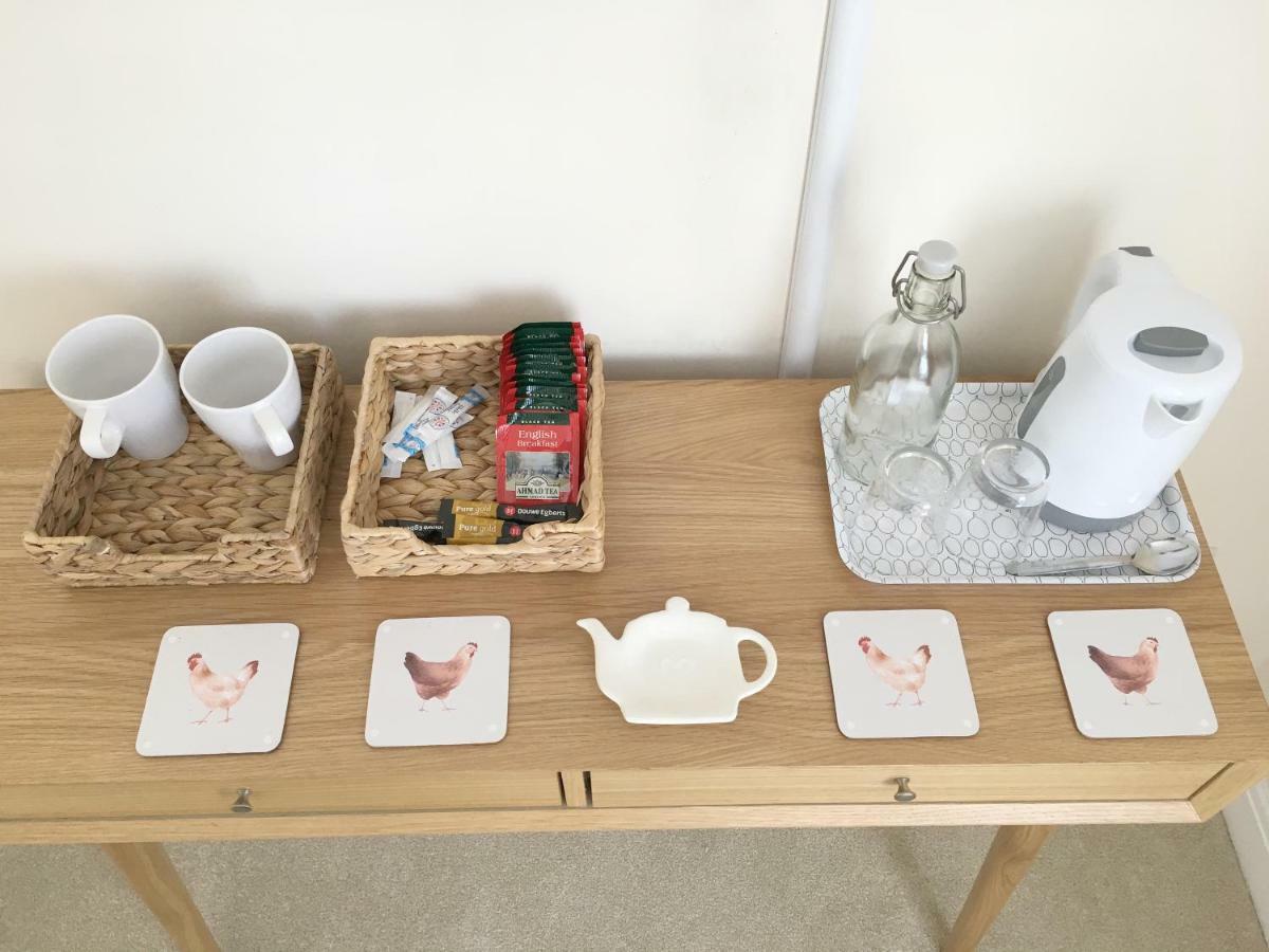 1 Ashford Road Guesthouse レッドヒル エクステリア 写真