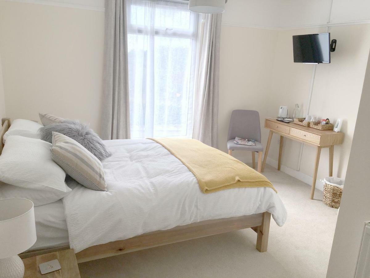 1 Ashford Road Guesthouse レッドヒル エクステリア 写真